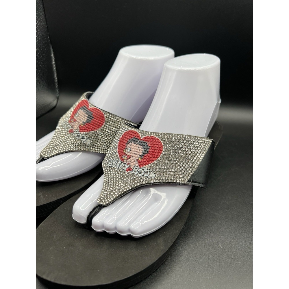 BETTY BOOP WOMENS BLACK FLIP FLOP THONG WEDGE SILVER RHINESTONE RED HEART SIZE 9 - Picture 2 of 5